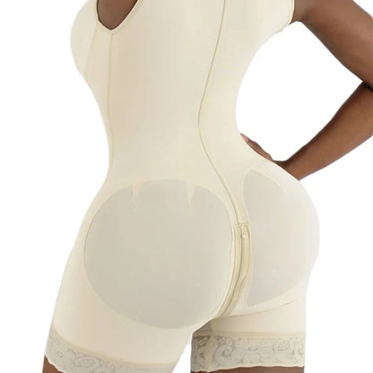 Viora™ High-Compression Short Girdle with Brooch